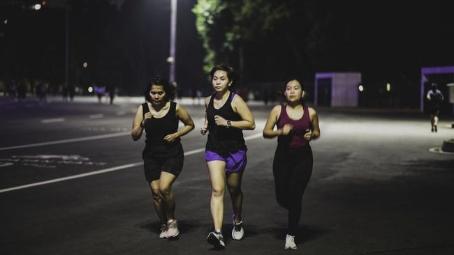 Tips Olahraga Aman Sebelum Sahur Menurut Saran Dokter Ahli