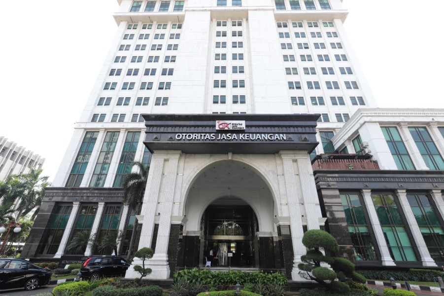 OJK Kukuhkan KPKS, Perkuat Keuangan Syariah Nasional