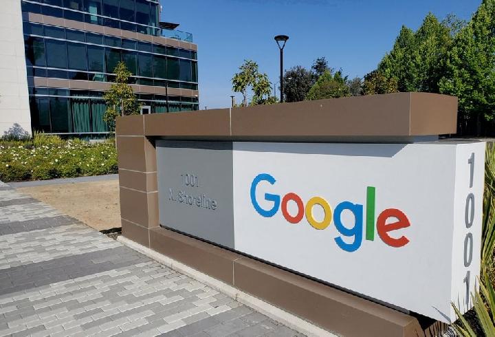 Restrukturisasi Google: Efisiensi dan Implementasi AI Sebagai Alasan Di Balik PHK di Divisi SDM dan Cloud