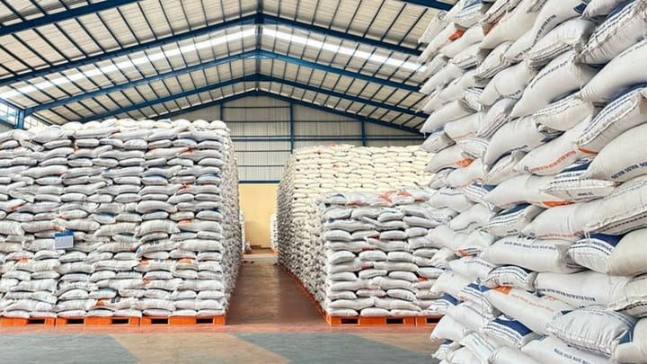 Adhi Karya Dukung Pembangunan 100 Gudang Bulog Nasional 2026