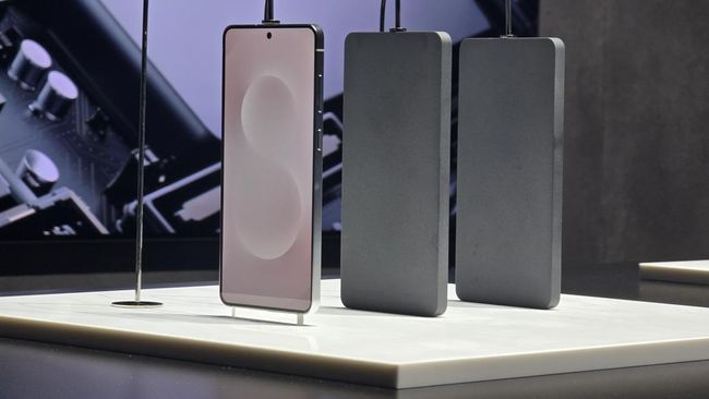 Samsung Luncurkan Galaxy S25 Edge: Smartphone Premium dengan Desain Ramping dan Fitur Flagship yang Lebih Bersahabat di Tangan