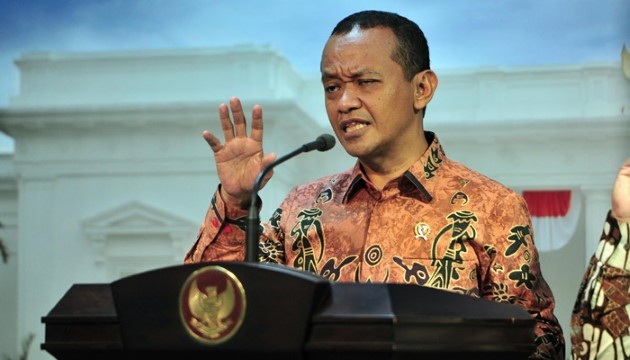 Indonesia Hentikan Impor BBM dari Singapura: Menteri Bahlil Soroti Ketergantungan Energi Nasional