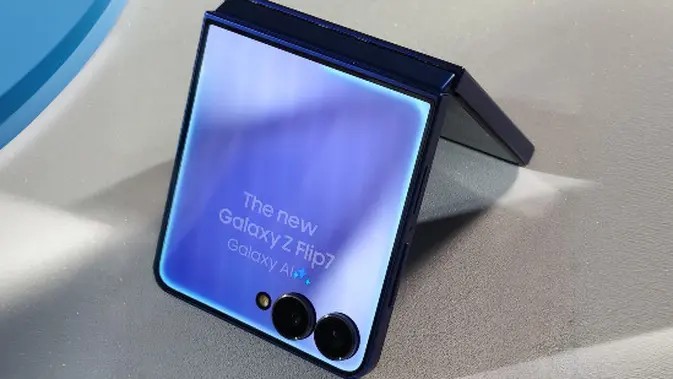 Gemini AI di Galaxy Z Flip7 dan Watch8, Asisten Pintar Gaya Hidup Digital