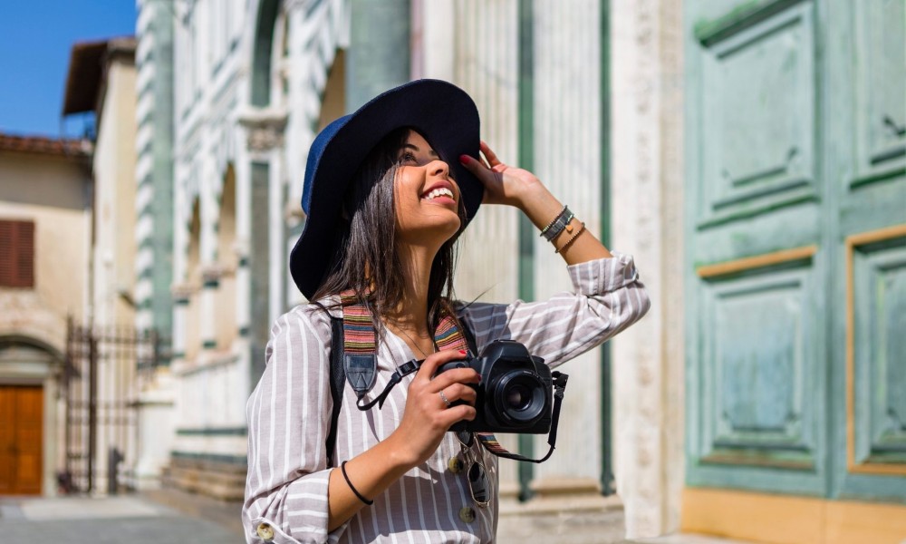 Arch RoamRight Gandeng Tern Permudah Pembelian Asuransi Perjalanan Langsung Saat Reservasi