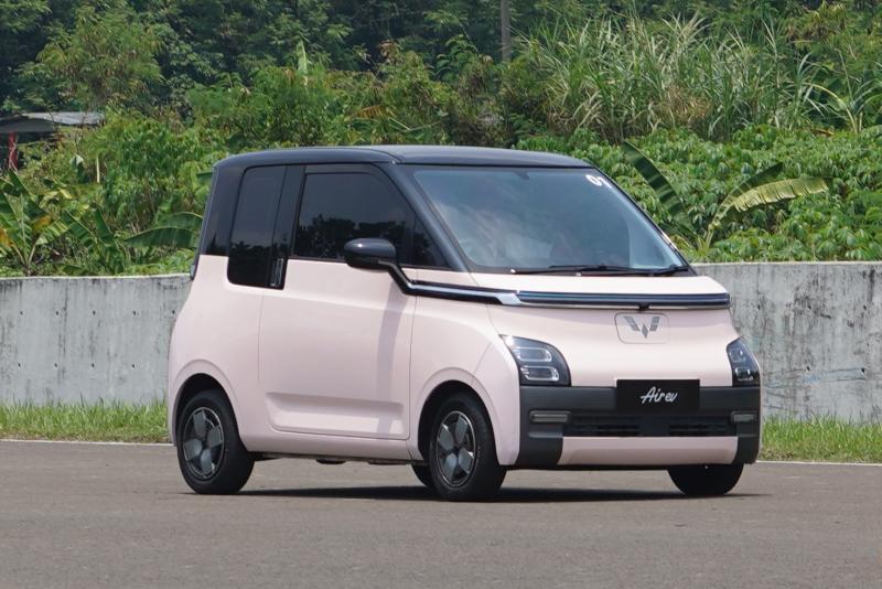 Mobil Listrik yang Mendapat Pengakuan di Ajang SBBI Awards 2025