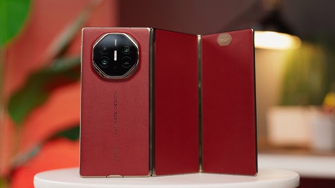 Huawei Mate XT Lipat Tiga, Inovasi Canggih 2025