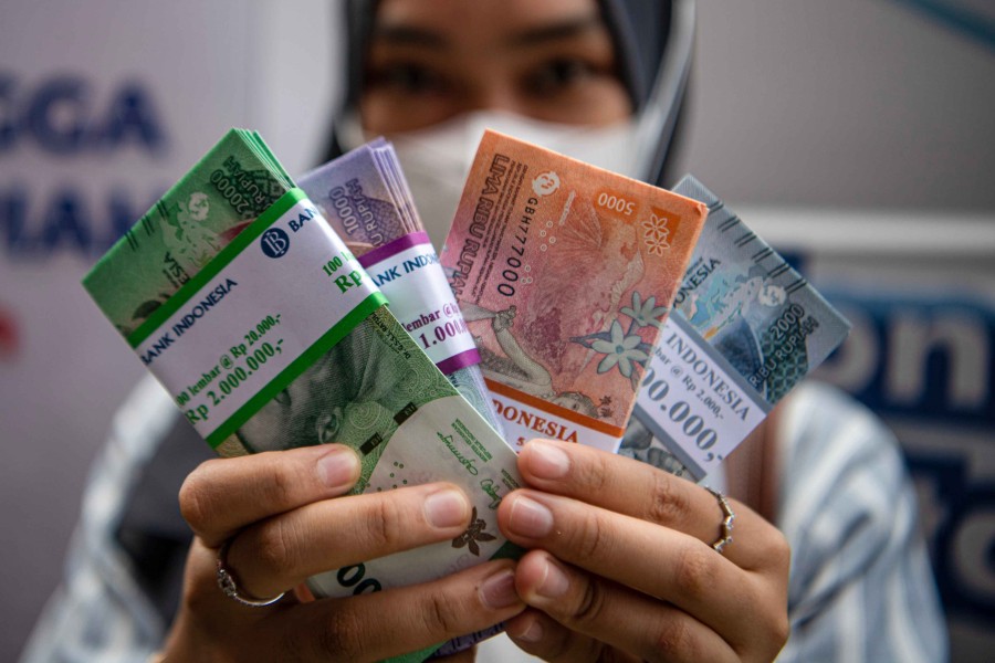 Cara Tukar Uang Baru di Bank Mandiri, BCA, BSI, dan BRI untuk THR Lebaran 2025