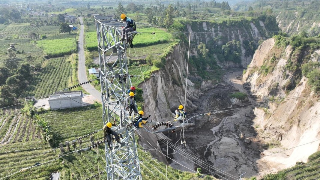 PLN Perkuat Pengamanan Jaringan Transmisi Bireuen Takengon Pasca Ancaman Longsor Aceh Tengah