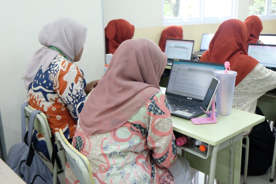 Pemanfaatan Kecerdasan Buatan Dalam Dunia Pendidikan Untuk Guru