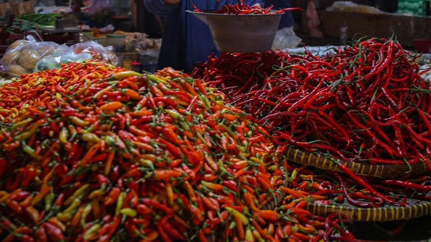 Harga Bahan Pokok di Surabaya Naik-Turun, Pemkot Gelar Operasi Pasar Intensif