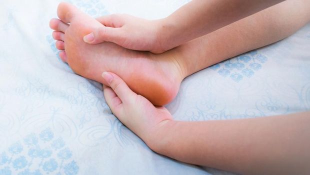 Penyebab Kaki Sering Kesemutan Dan Begini Cara Mengatasinya