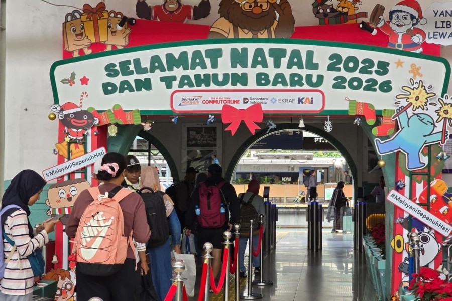 Sambut Nataru KAI Percantik Kereta dan Stasiun Utama