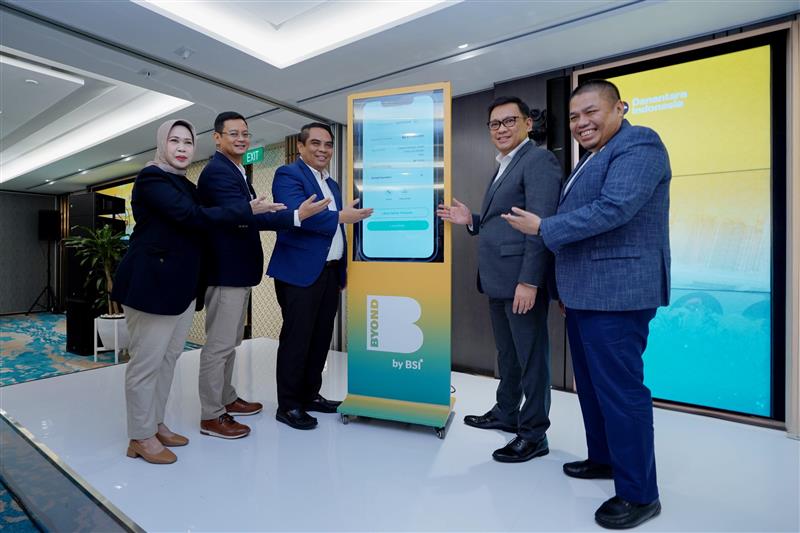 BSI Hadirkan 5 Kemudahan Pesan Paket Umrah Lewat Ponsel