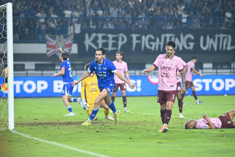 Persib Bandung Tundukkan Persik Kediri Telak Hodak Akui Laga Tetap Sulit