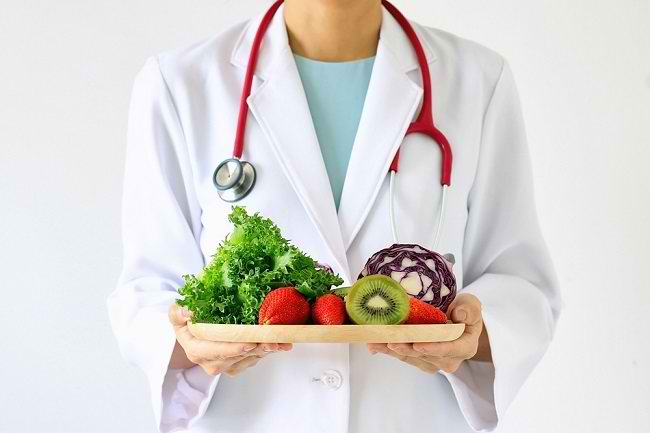 Dorong Tumbuh Kembang Anak Optimal, Dokter Bagikan 7 Cara Kreatif Membuat Makanan Sehat untuk Anak