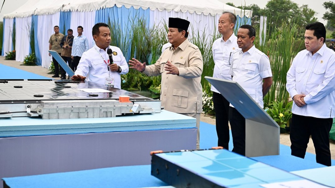 Industri Baterai Kendaraan Listrik Terbesar di Asia Resmi Beroperasi di Karawang