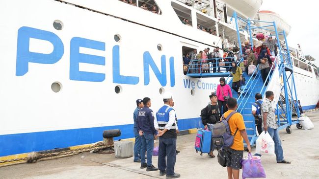 Pelni: Lonjakan Penumpang Libur