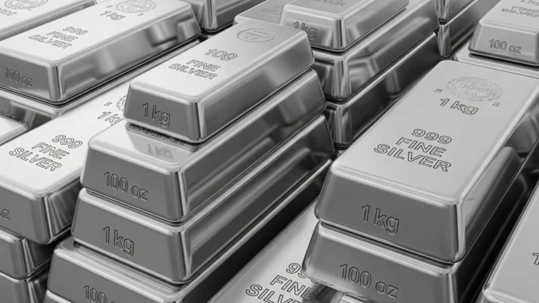 Harga Perak Hari Ini Mengalami Koreksi, Momentum Potensial untuk Para Investor