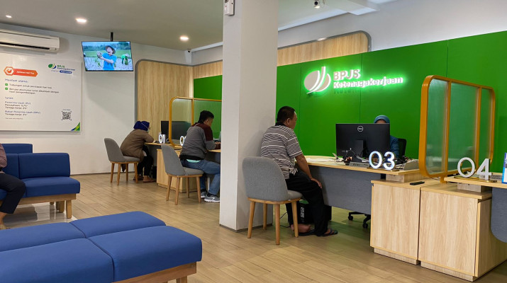 Bank Kalteng Salurkan Bantuan CSR Lewat BPJS Ketenagakerjaan untuk Lindungi Pekerja Rentan