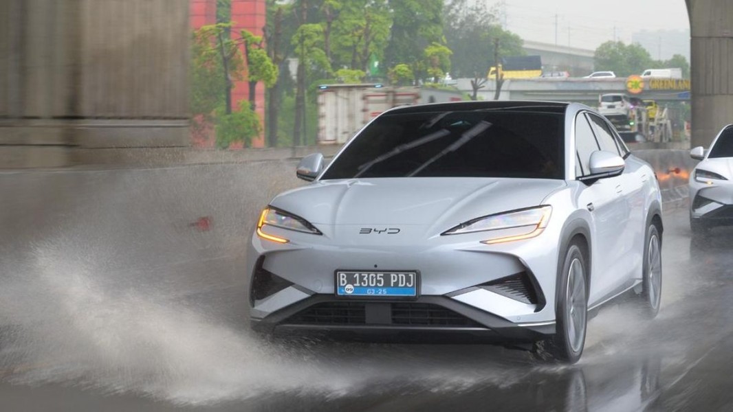 Mobil Listrik Laris Manis di Pasar Indonesia, BYD Sealion 7 Terjual Terbanyak pada April 2025