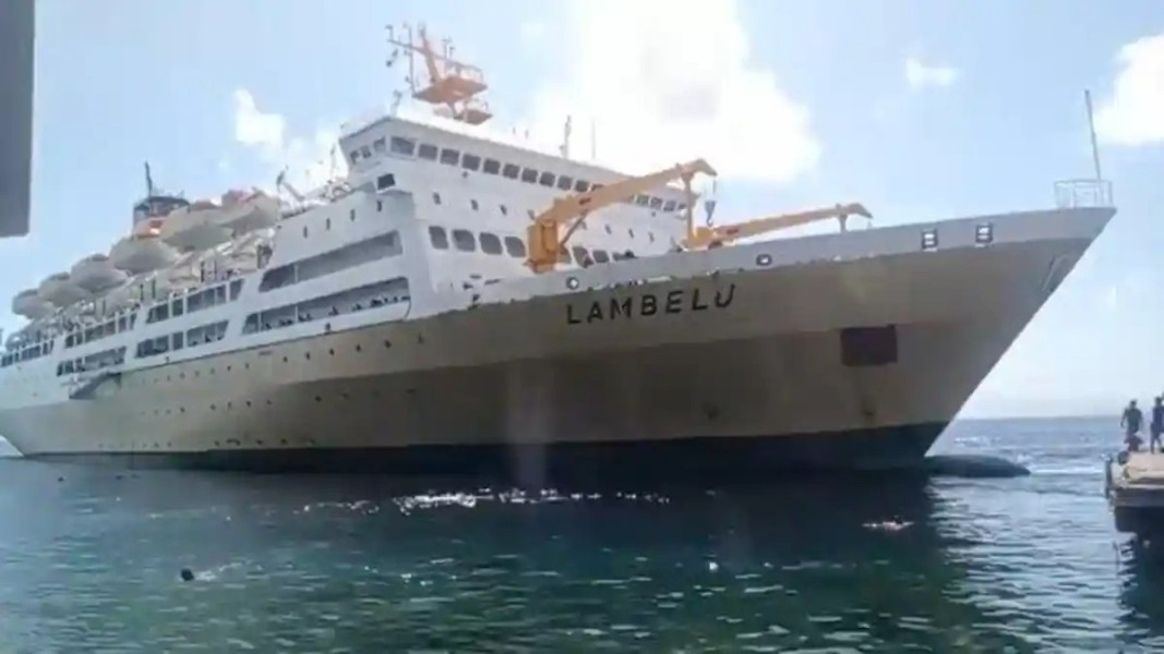 Jadwal Kapal Pelni KM Lambelu Februari 2026 Rute Palu Menuju Larantuka
