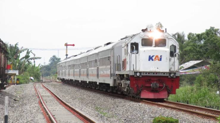 Libur Panjang Paskah 2025: 846.791 Tiket Kereta Api Terjual, Okupansi Capai 123 Persen