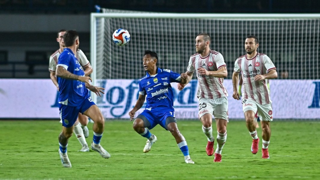 Tiket Sepak Bola Persib vs Semen Padang Dirilis