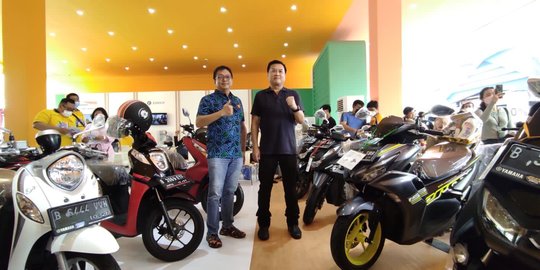 Lesunya Pasar Otomotif Tekan Bisnis Pembiayaan, Adira Finance Catat Penurunan Pembiayaan dan Laba Sepanjang 2024