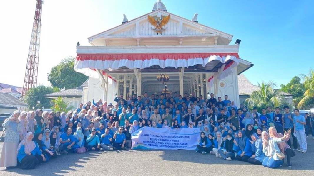 Kemenkes Kirim 396 Nakes Bantu Pemulihan Banjir Longsor Aceh