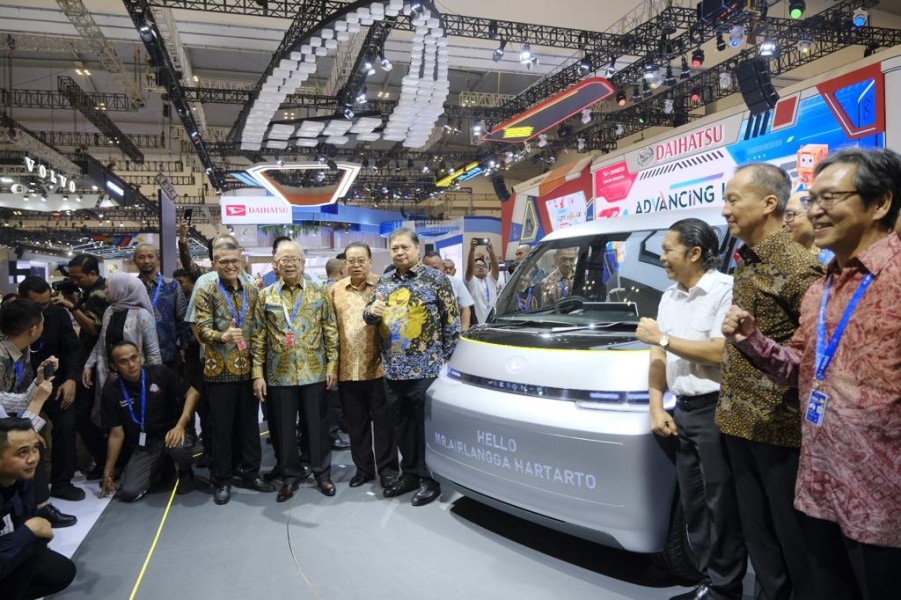 Sinergi Industri dan Pendidikan Otomotif