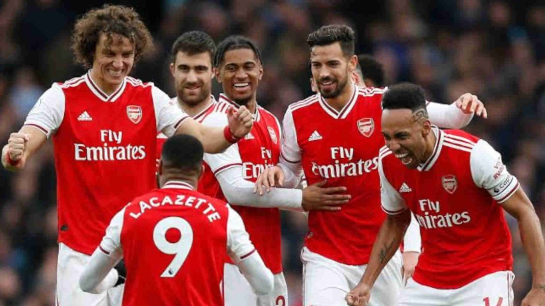 Arsenal Pantau Nathaniel Brown, Bek Muda Jerman yang Bersinar