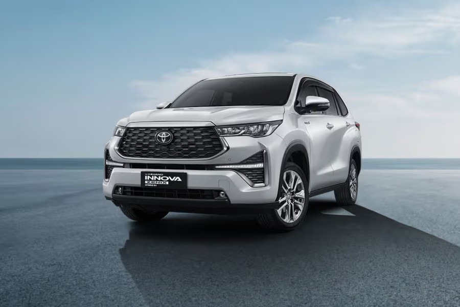 Toyota Kembali Pimpin Penjualan Mobil Hybrid Indonesia, Innova Zenix Jadi Primadona 2025