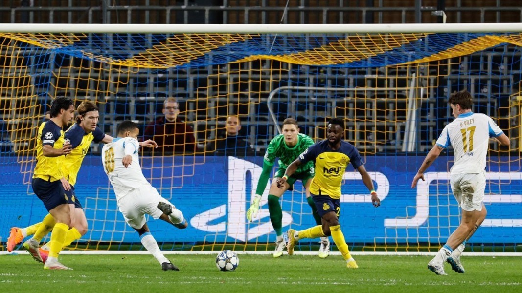 Greenwood Antar Marseille Comeback Dramatis di Belgia