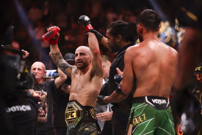 Volkanovski Incar Laga Cepat Usai Rebut Kembali Gelar Juara Kelas Bulu UFC