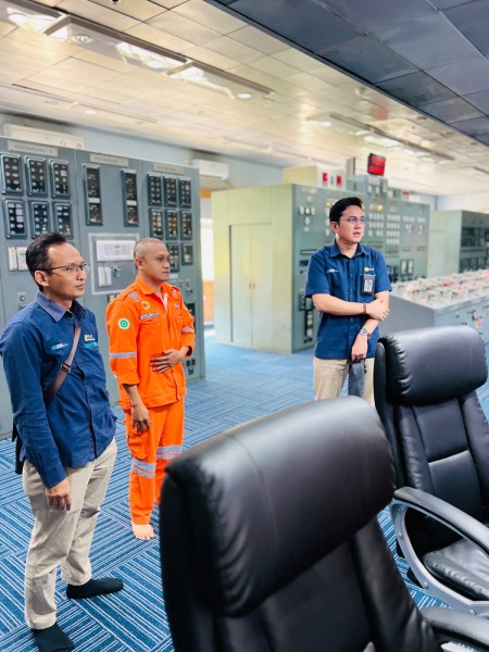 PLN UIP2B Jamali Perkuat Sinergi Strategis Untuk Mendukung Pengembangan Energi Baru Terbarukan PLTS Terapung 100 MW Di Jawa Timur