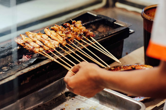 Kuliner Khas Ponorogo 2025: Sate Ayam hingga Dawet Jabung, Surga Rasa dari Bumi Reog