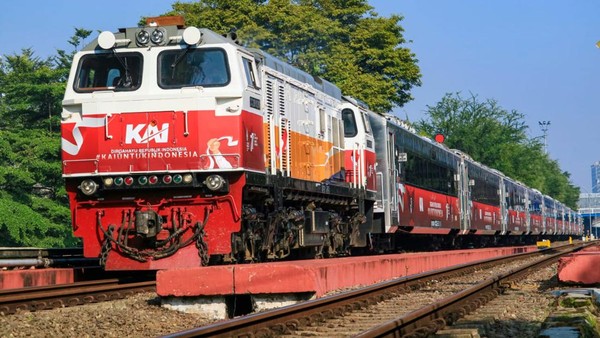 PT KAI Divre I Sumut Buka Pemesanan Tiket Kereta Api untuk Mudik Lebaran 2025