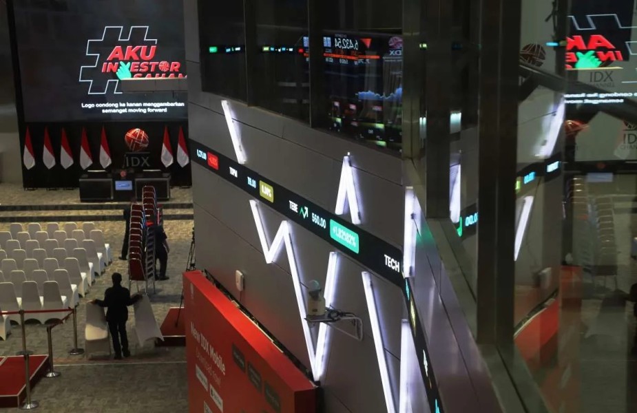 Tiga Emiten Besar Siap IPO, Bursa Efek Indonesia Sambut Momentum Akhir Tahun 2025