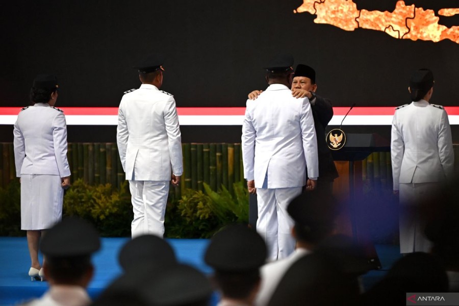 Pelantikan 961 Kepala Daerah di Monas: Artis dan Pasangannya Curi Perhatian