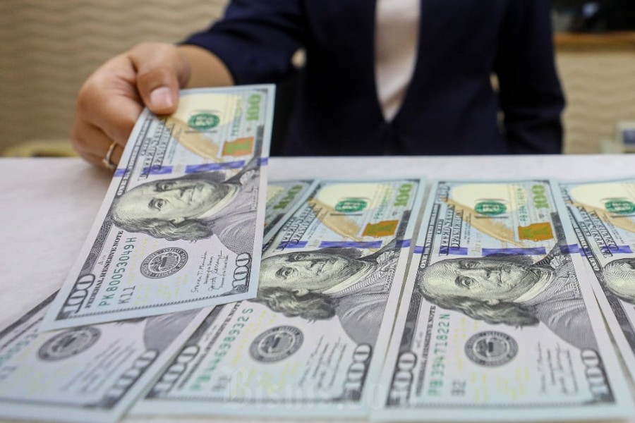 Nilai Tukar Dolar AS Menguat: Rupiah Melemah di Tengah Peluncuran Danantara