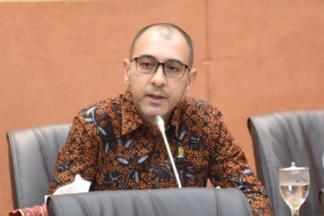 Nasim Khan dari Komisi VI DPR Soroti Dugaan Aktivitas Mafia di Tubuh Pertamina