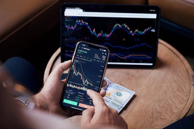 IHSG Tembus Level 8.300, Investor Optimis Pertumbuhan Ekonomi Domestik