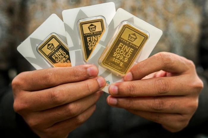 Harga Emas Antam ANTM Merosot Lebih Jauh, Transaksi Buyback Ikut Terpuruk