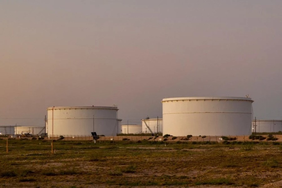 Minyak Naik, Pasar Menanti OPEC+