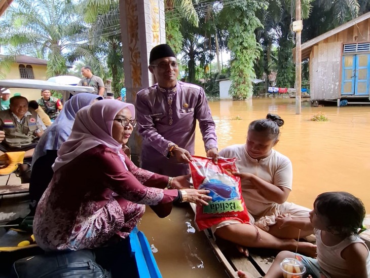 Bupati Kampar Terima Hibah Kemenhub Dan Serahkan Proposal Usulan Angkutan Perintis