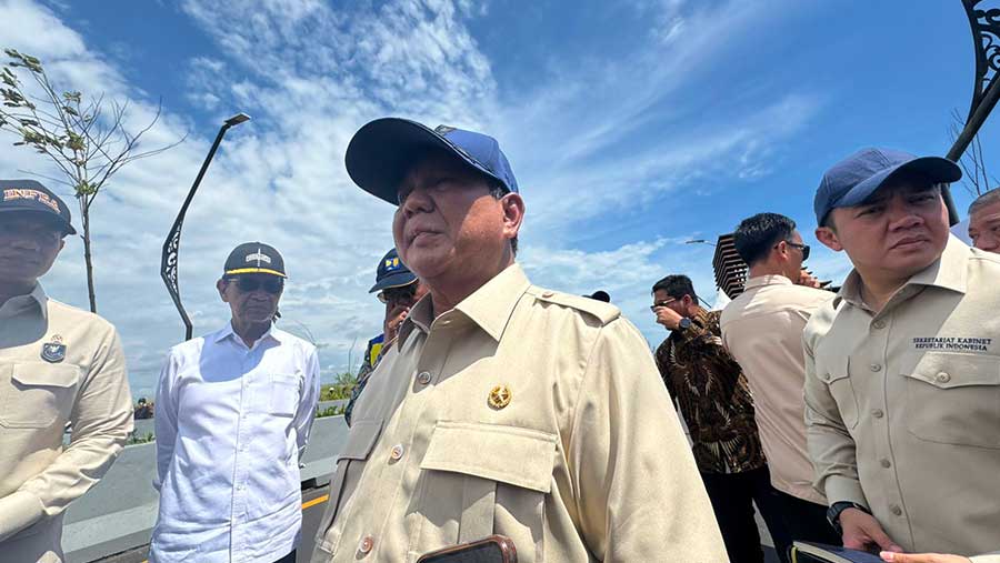 Presiden Prabowo Ingatkan Anak Sekolah Tidak Perlu Sambut Kunker Jalan