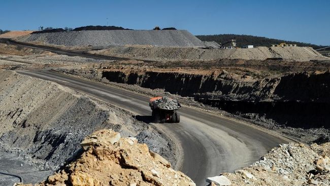 Harga Batu Bara Anjlok ke Level Terendah: Penyebab dan Dampaknya pada Industri