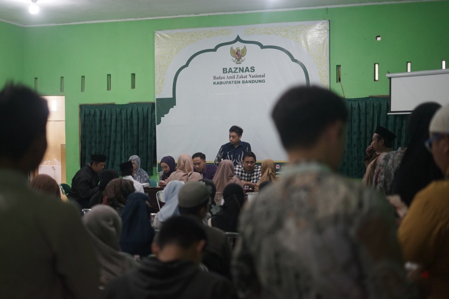 Bank Muamalat Soreang dan BAZNAS Kabupaten Bandung Berikan Bantuan Finansial dan Jaminan Sosial untuk Takmir di Kabupaten Bandung