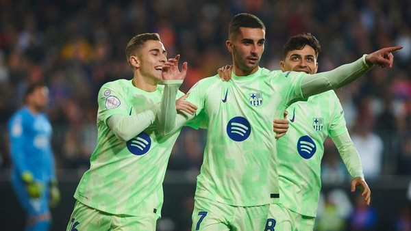 Barcelona Sapu Bersih Valencia 5-0 di Copa del Rey: Dominasi Bermain dan Lini Serang yang Tangguh