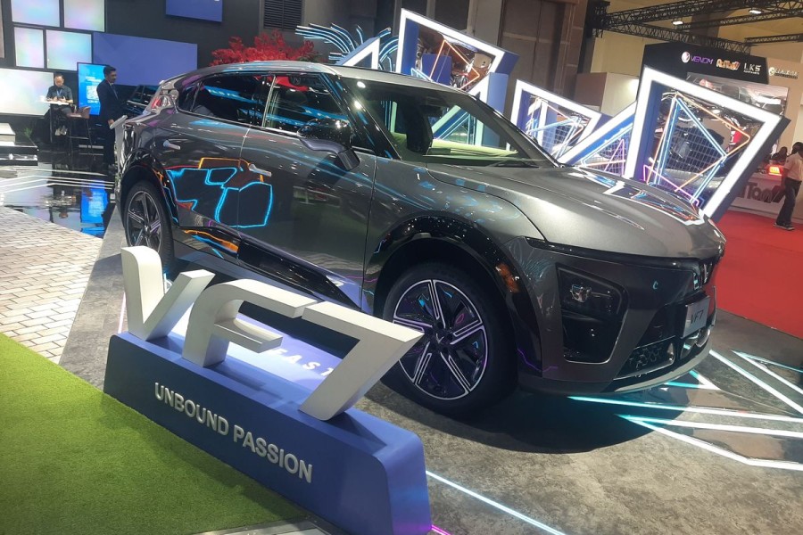 Inovasi Mobil Listrik VinFast Melalui Program Sewa Baterai